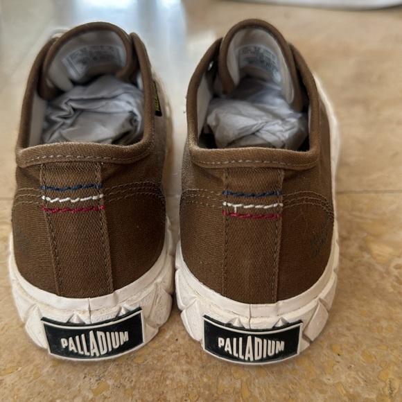 PALLADIUM Palla Ace CVS Olive canvas sneakers Women's 7.5 - Picture 2 of 5
